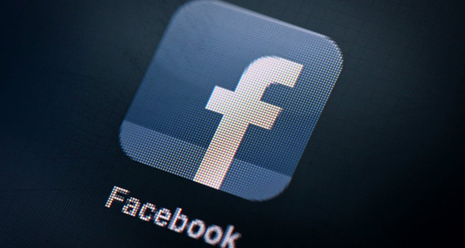 米フェイスブックはニュースフィードの見直しでアクティブユーザー数と利用時間の伸びが鈍化した（ブルームバーグ）