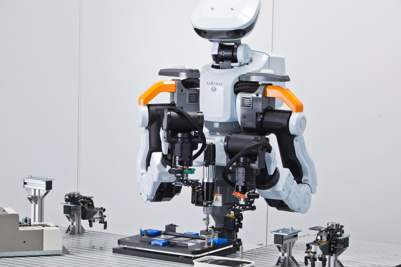 カワダロボティクス株式会社「人と一緒に働くヒト型ロボット「NEXTAGE 